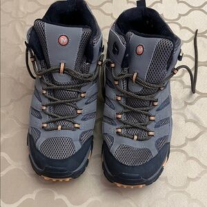 Merrell Gray and Black Men's Athletic Shoes